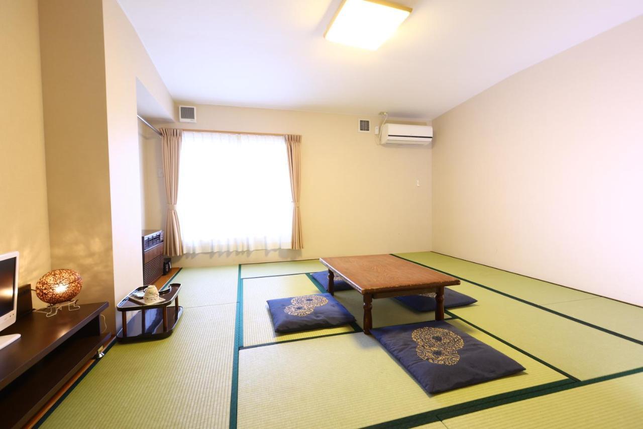 Hotel Sunplaza Tsugaike Otari Exteriör bild