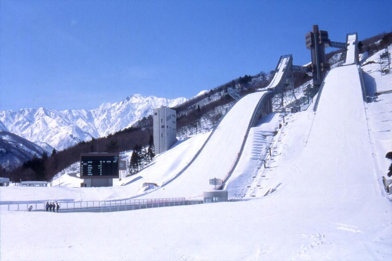Hotel Sunplaza Tsugaike Otari Exteriör bild